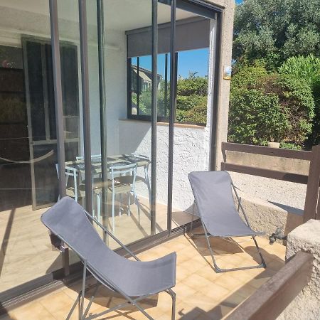 Studio 2 adultes 2 enfants Sanary sur Mer à 800m de la mer Sanary-sur-Mer Exterior foto